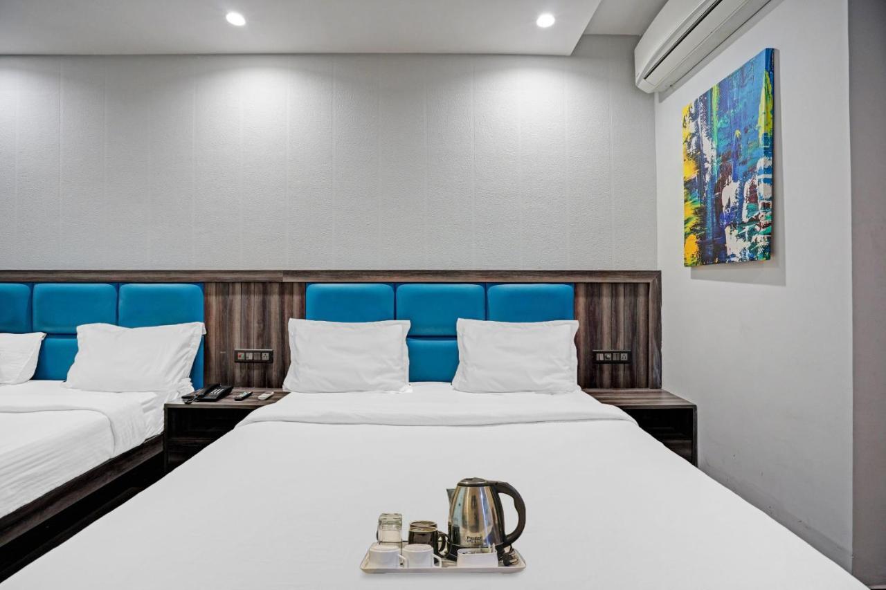 Super Oyo Townhouse 639 Hotel Citadel 2 Surat Exterior foto